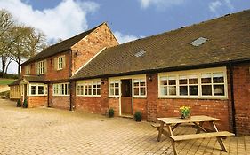 The Peacock Barn - E4713